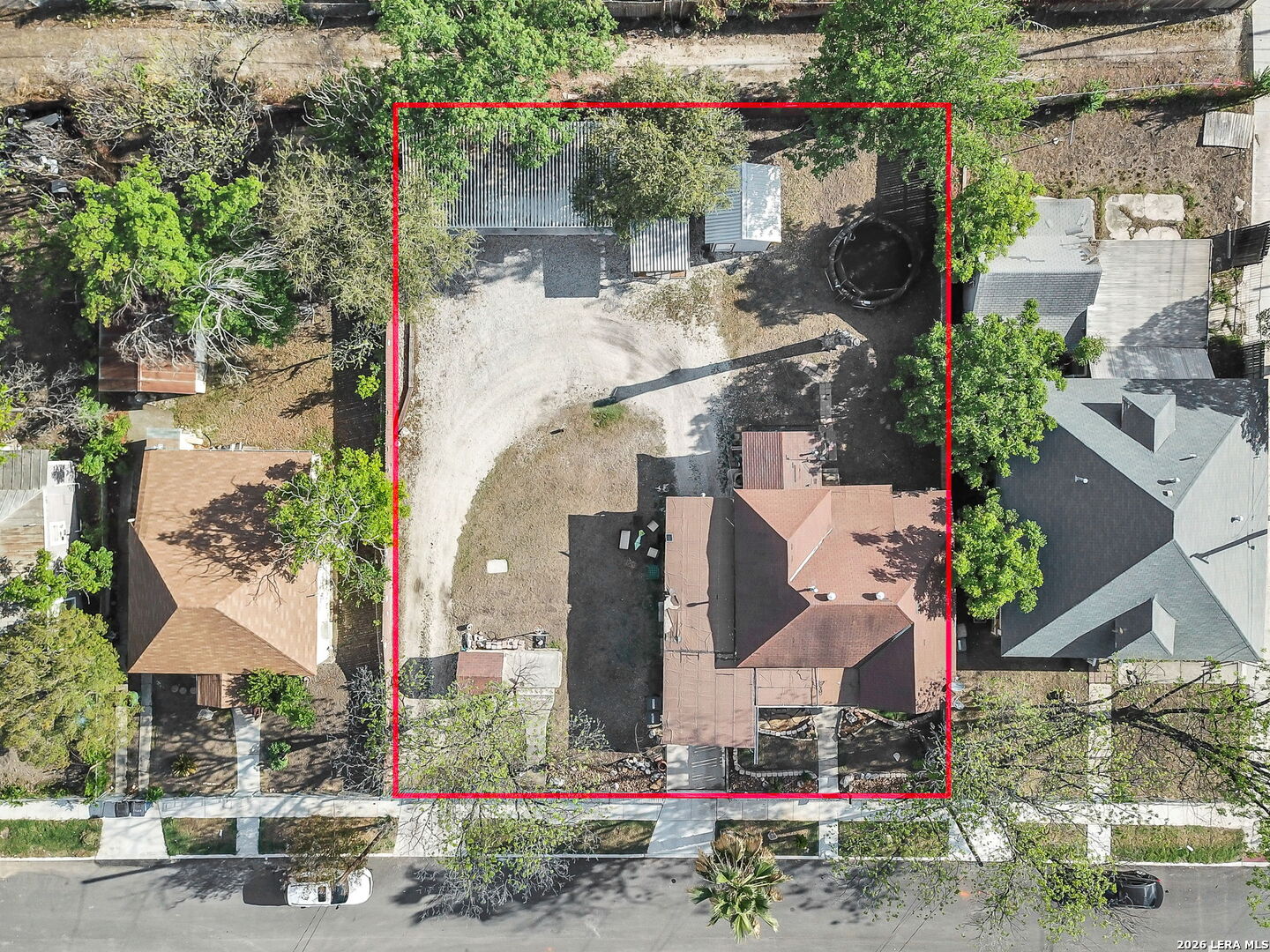 main property photo 22