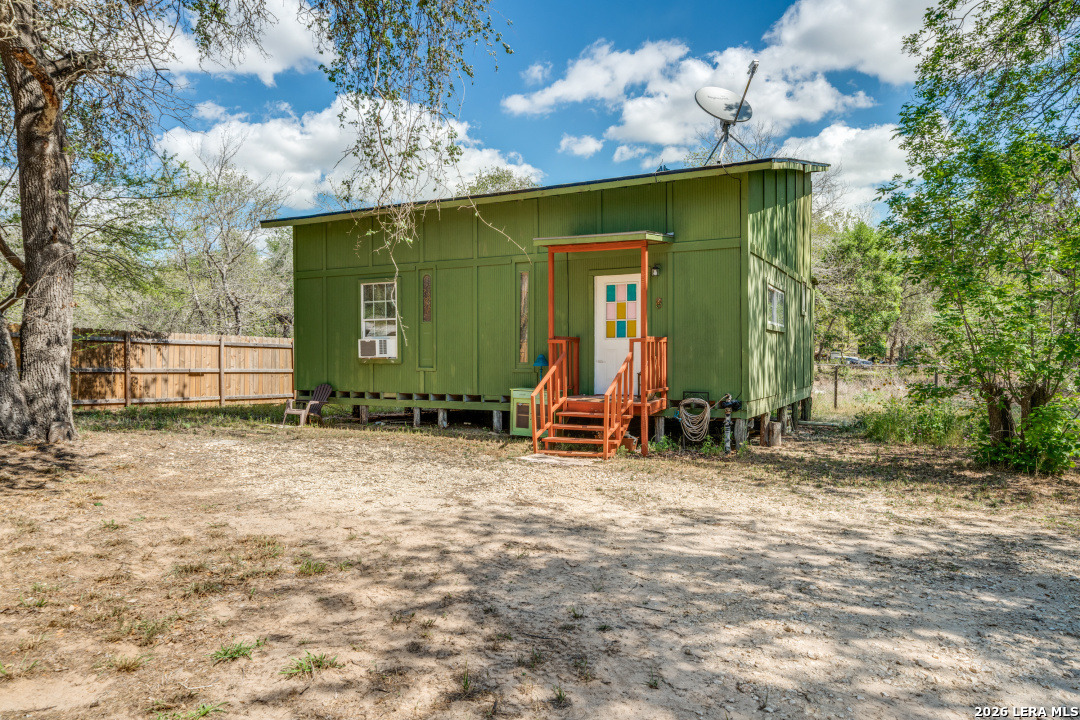 main property photo 31