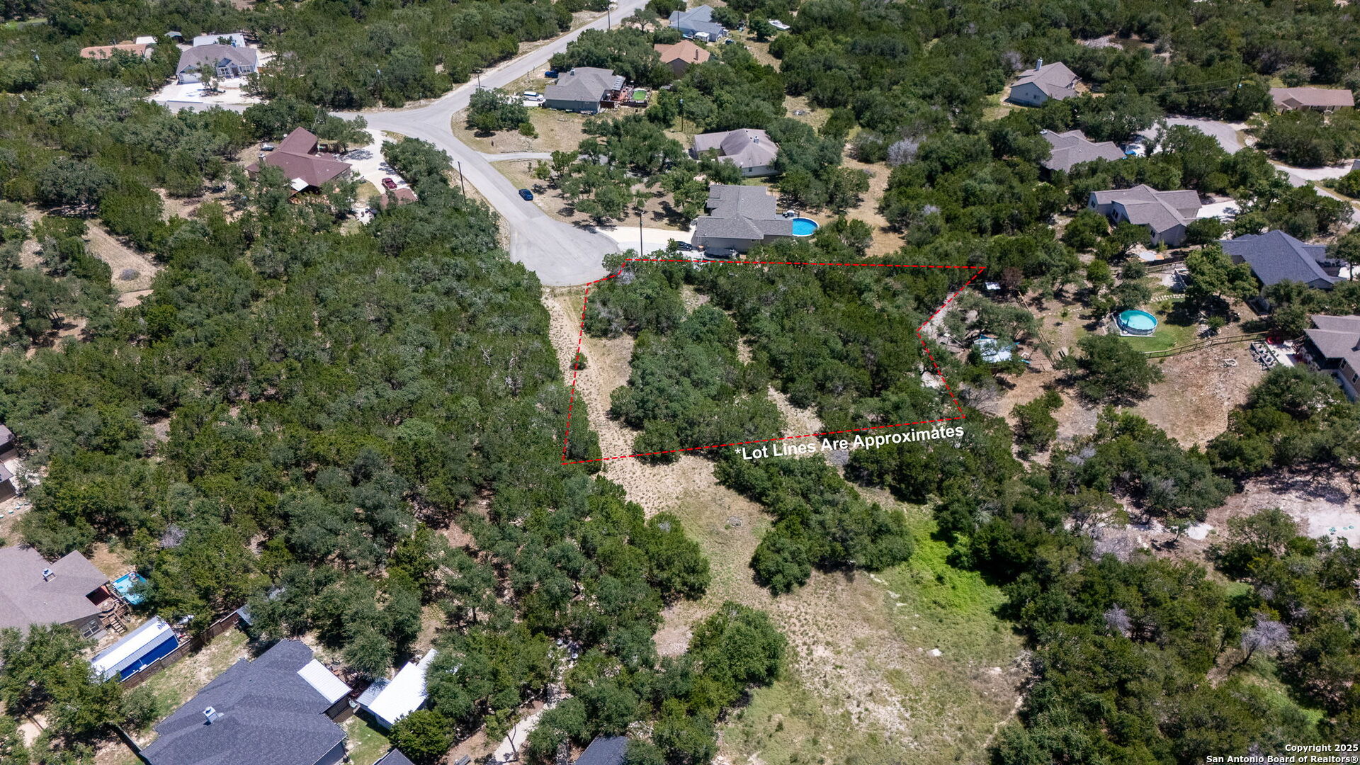 main property photo 4