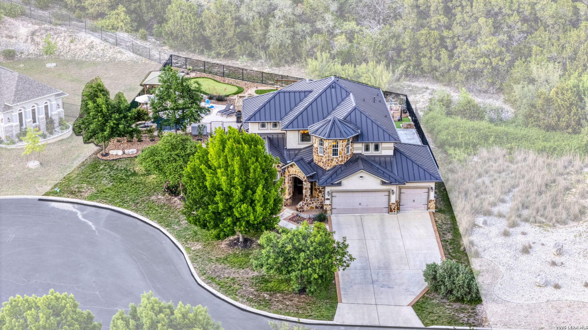 main property photo 42