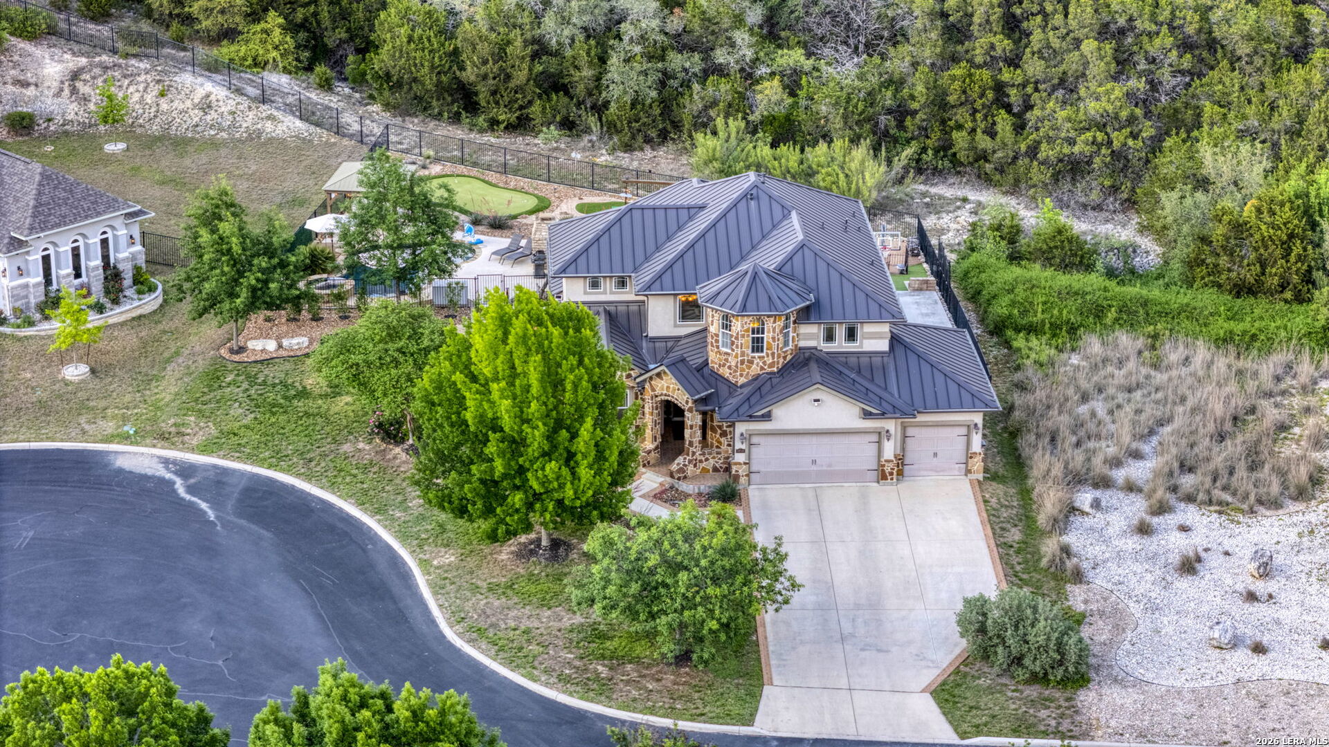 main property photo 43
