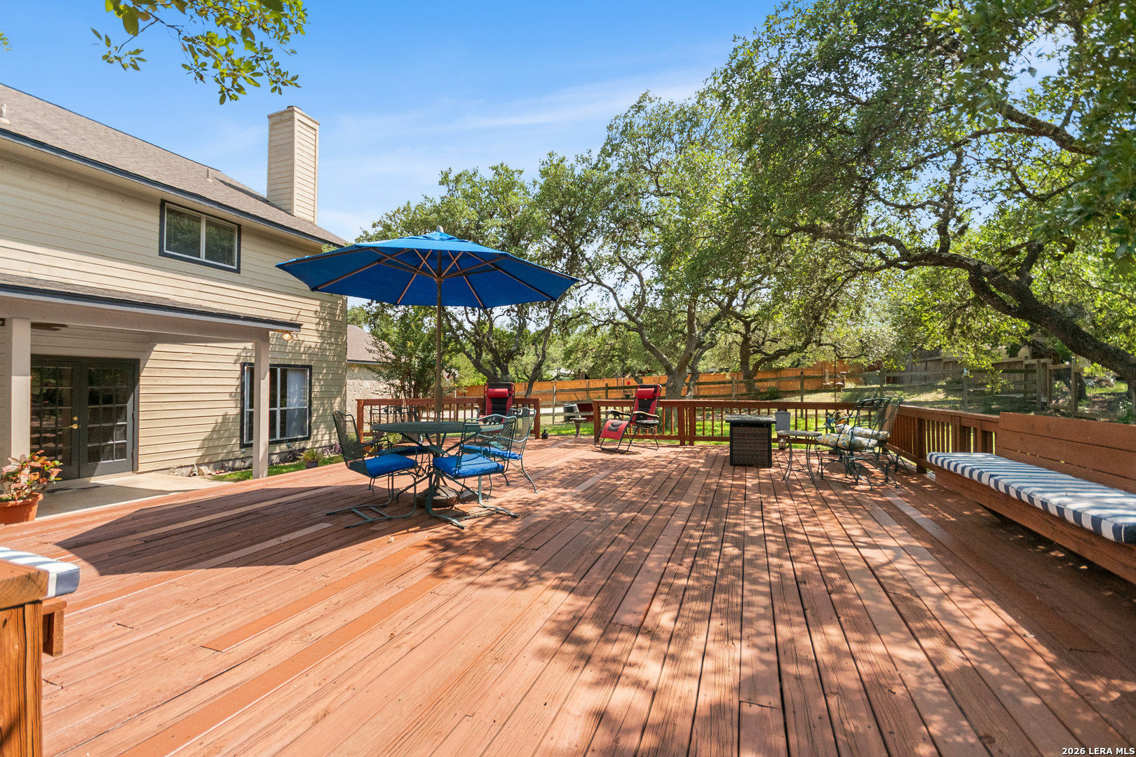 main property photo 41