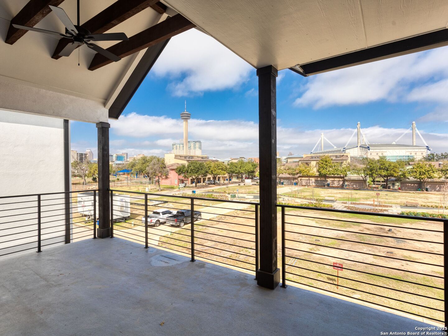 main property photo 31