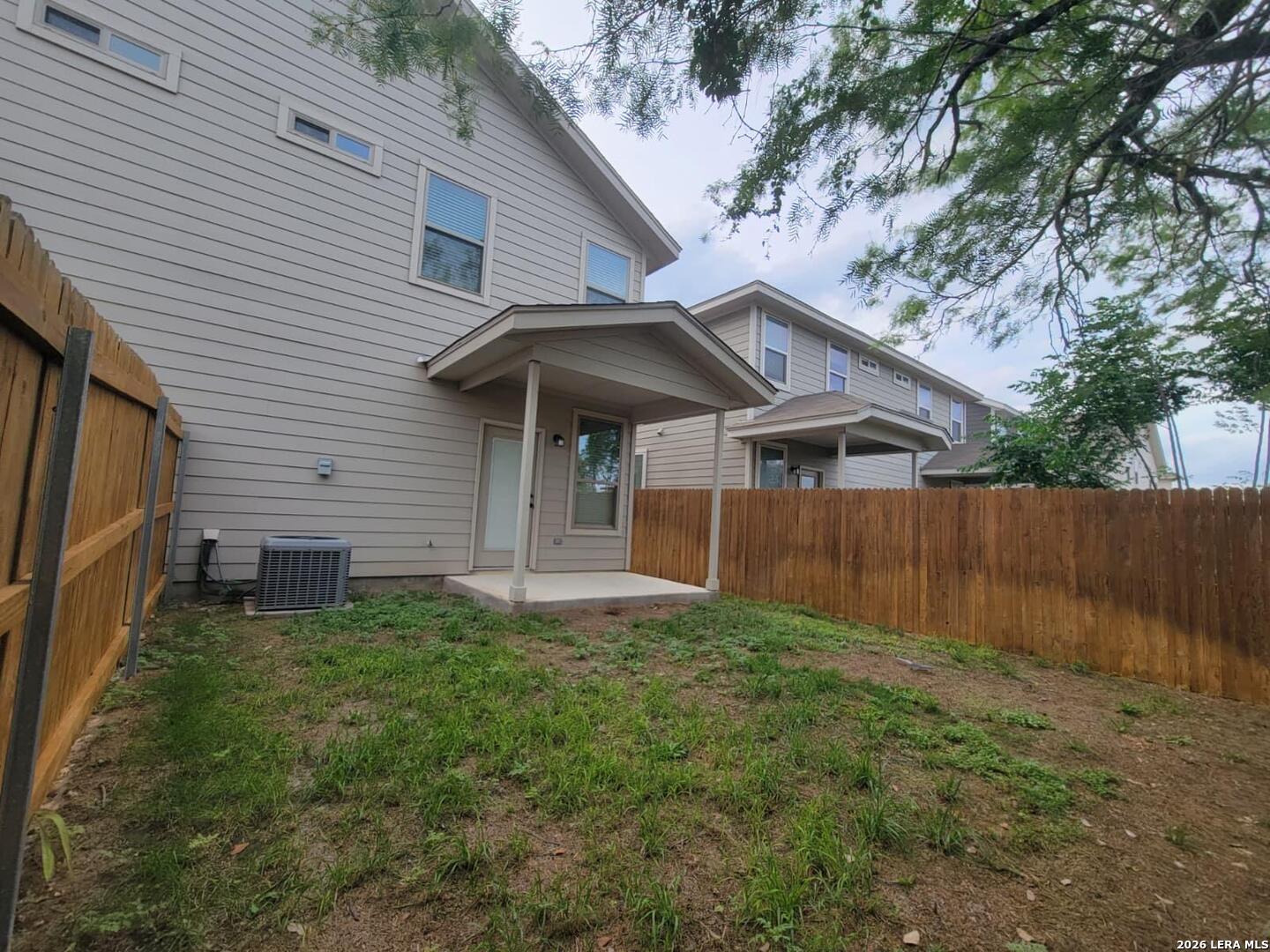 main property photo 17