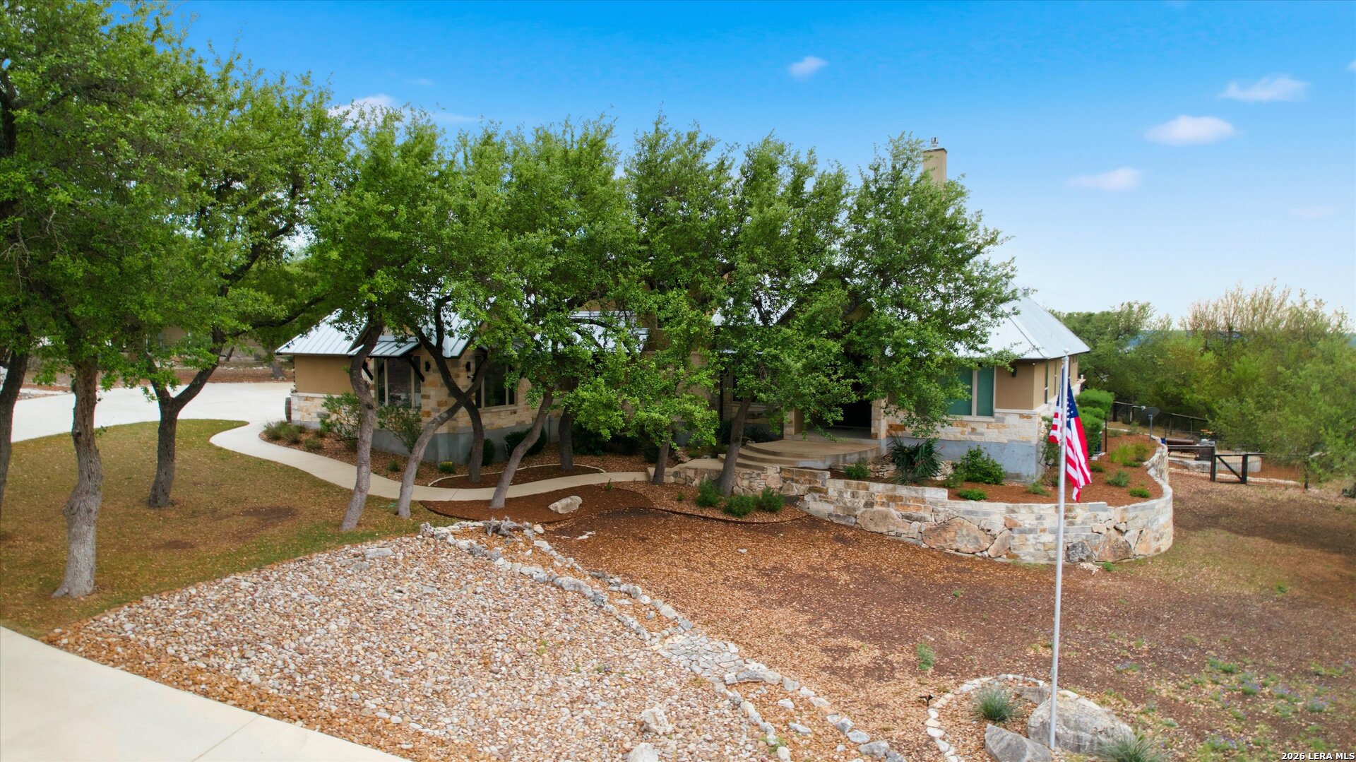 main property photo 82
