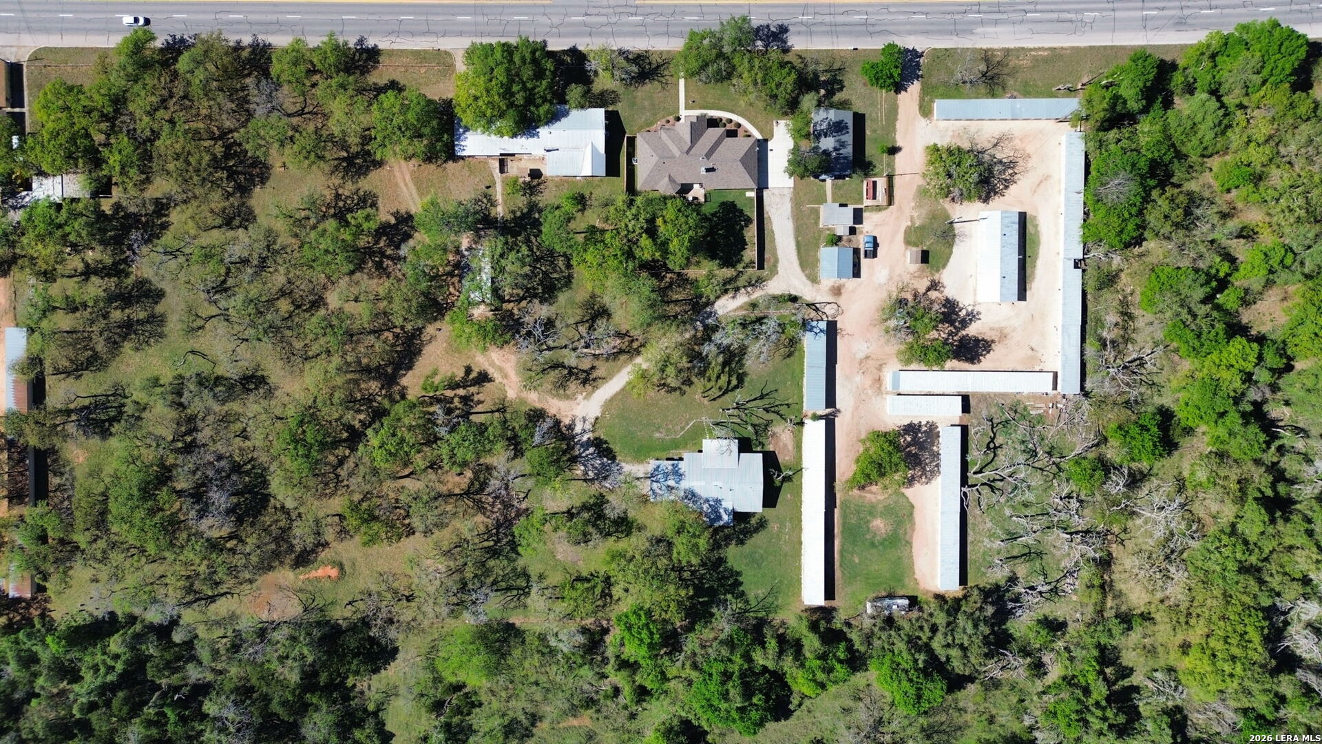 main property photo 18
