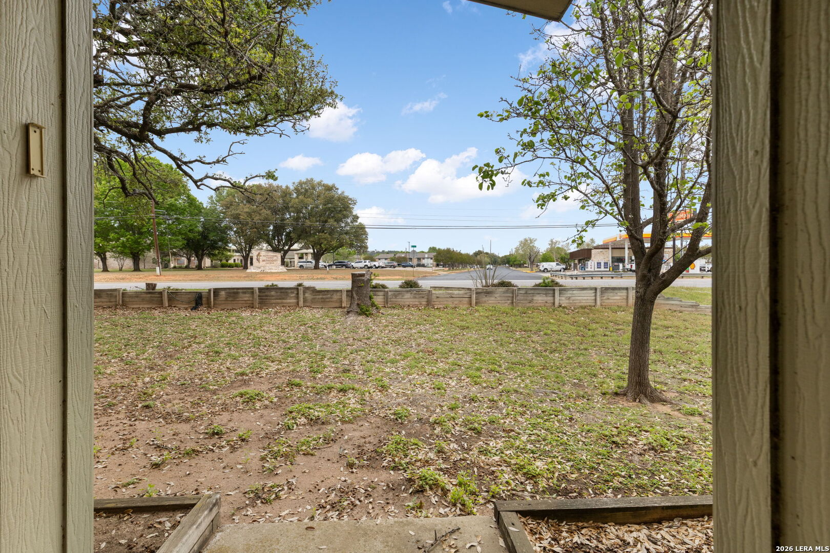 main property photo 13