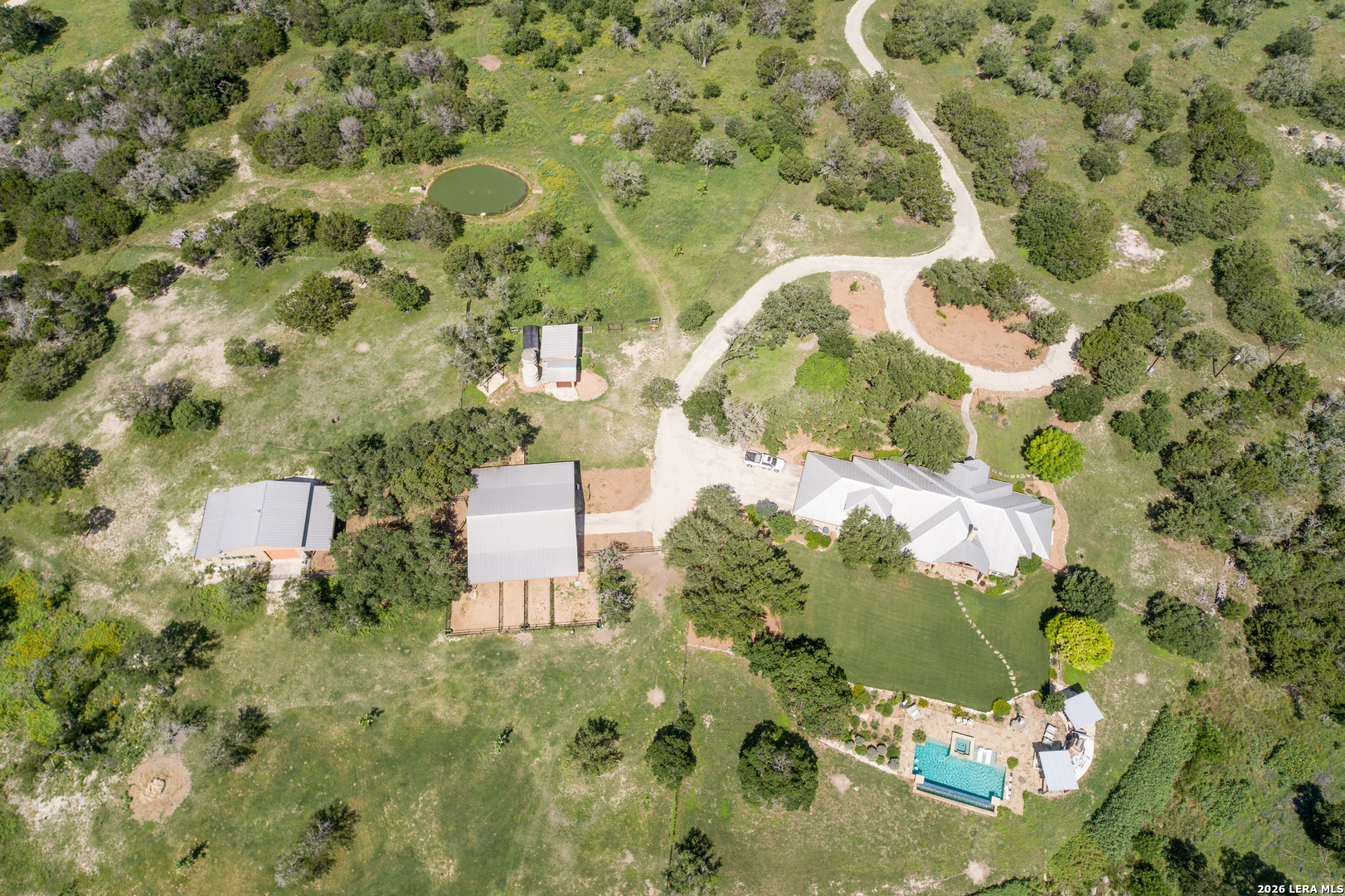 main property photo 50