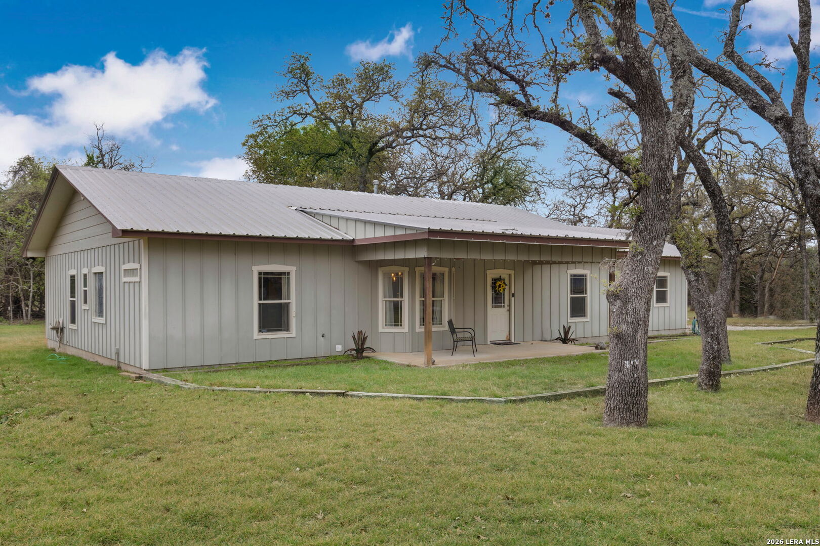 main property photo 17