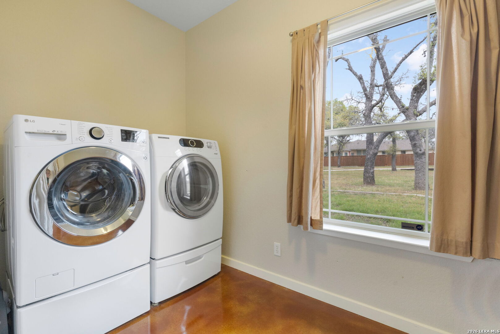 main property photo 48