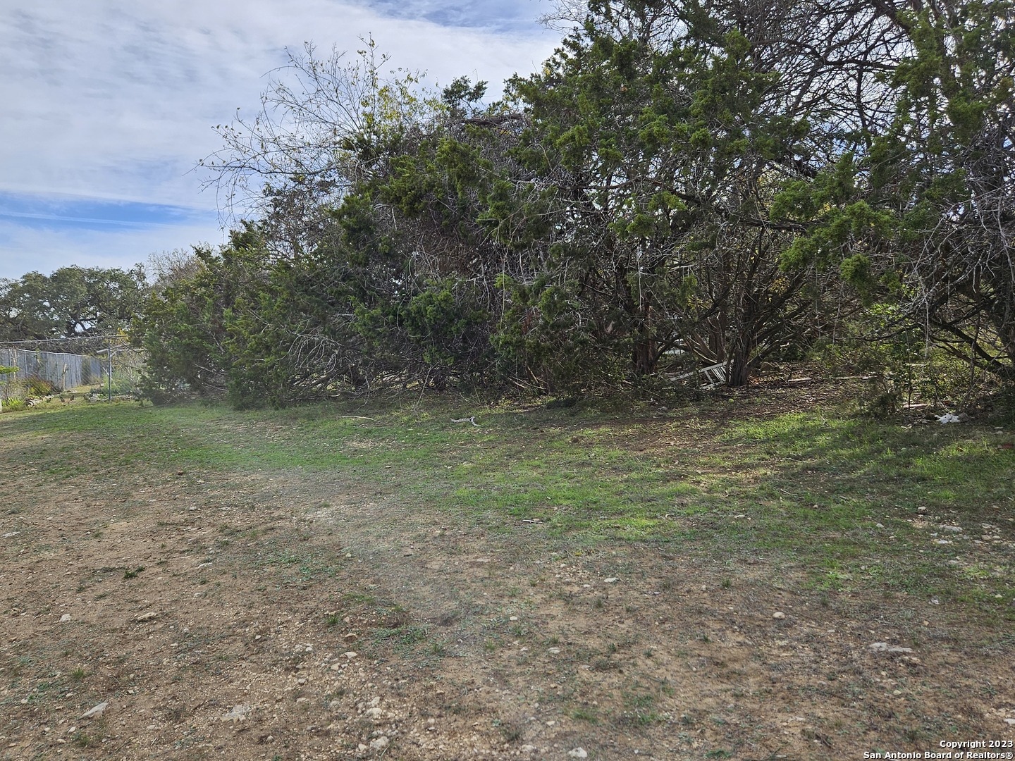main property photo 9