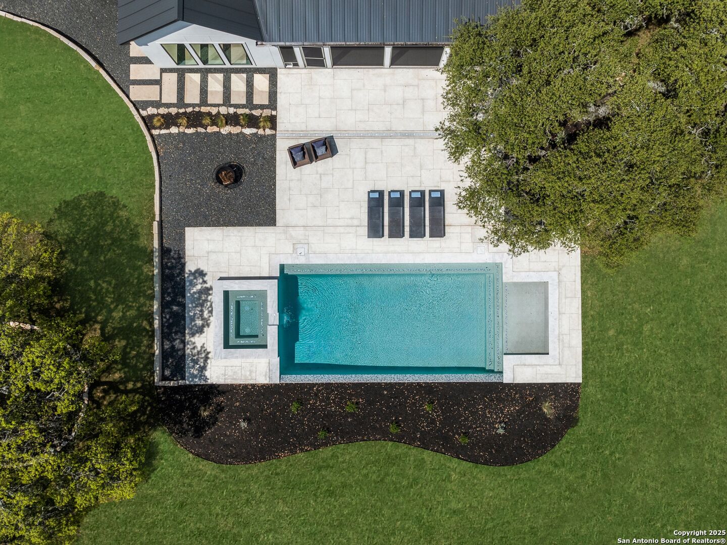 main property photo 59