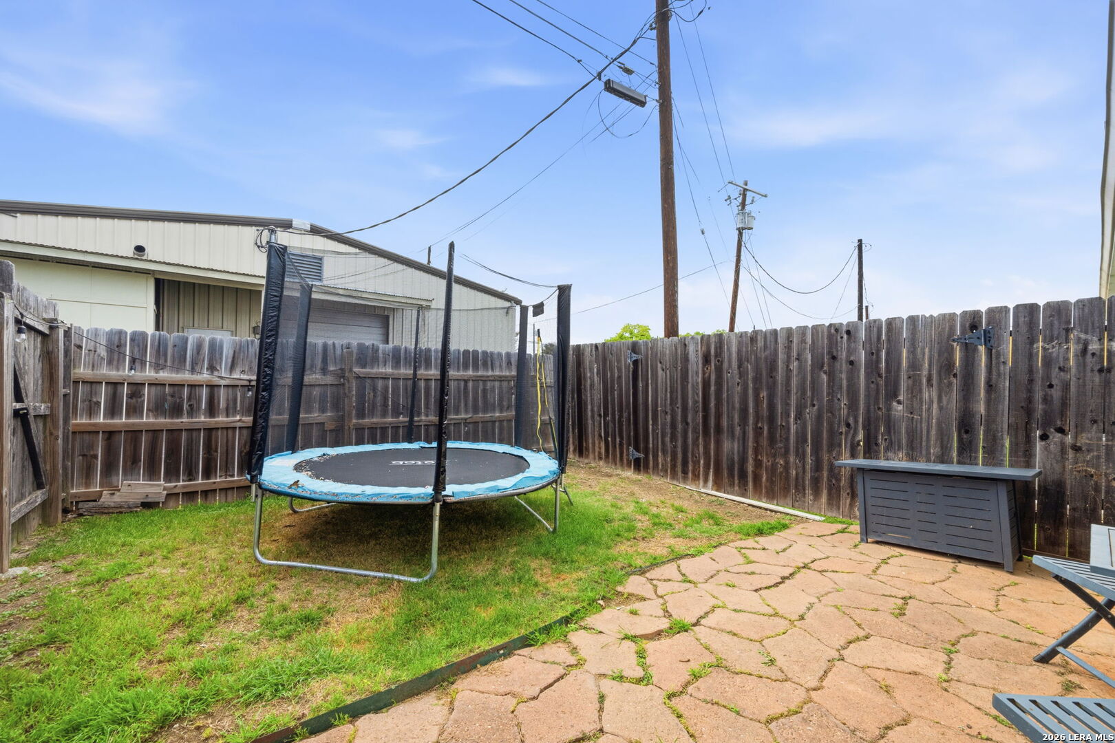 main property photo 15