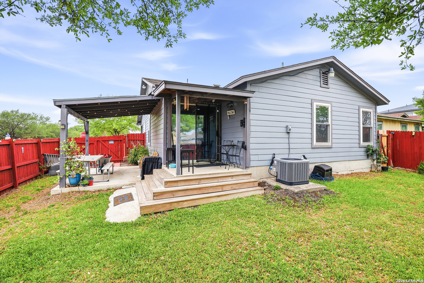 main property photo 26
