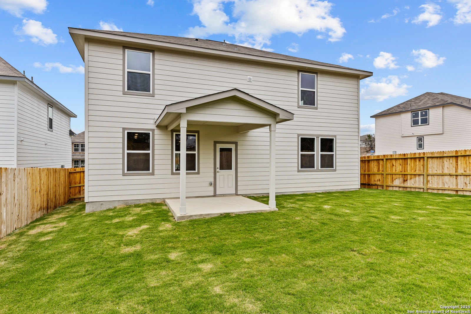 main property photo 33