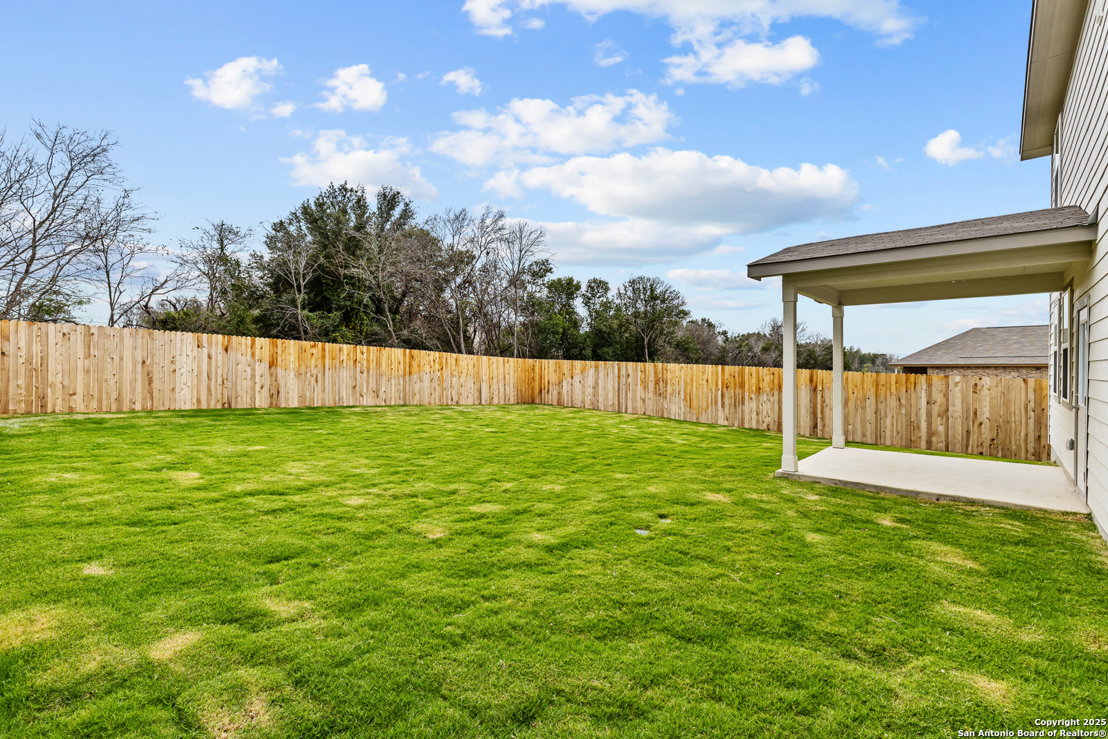main property photo 35