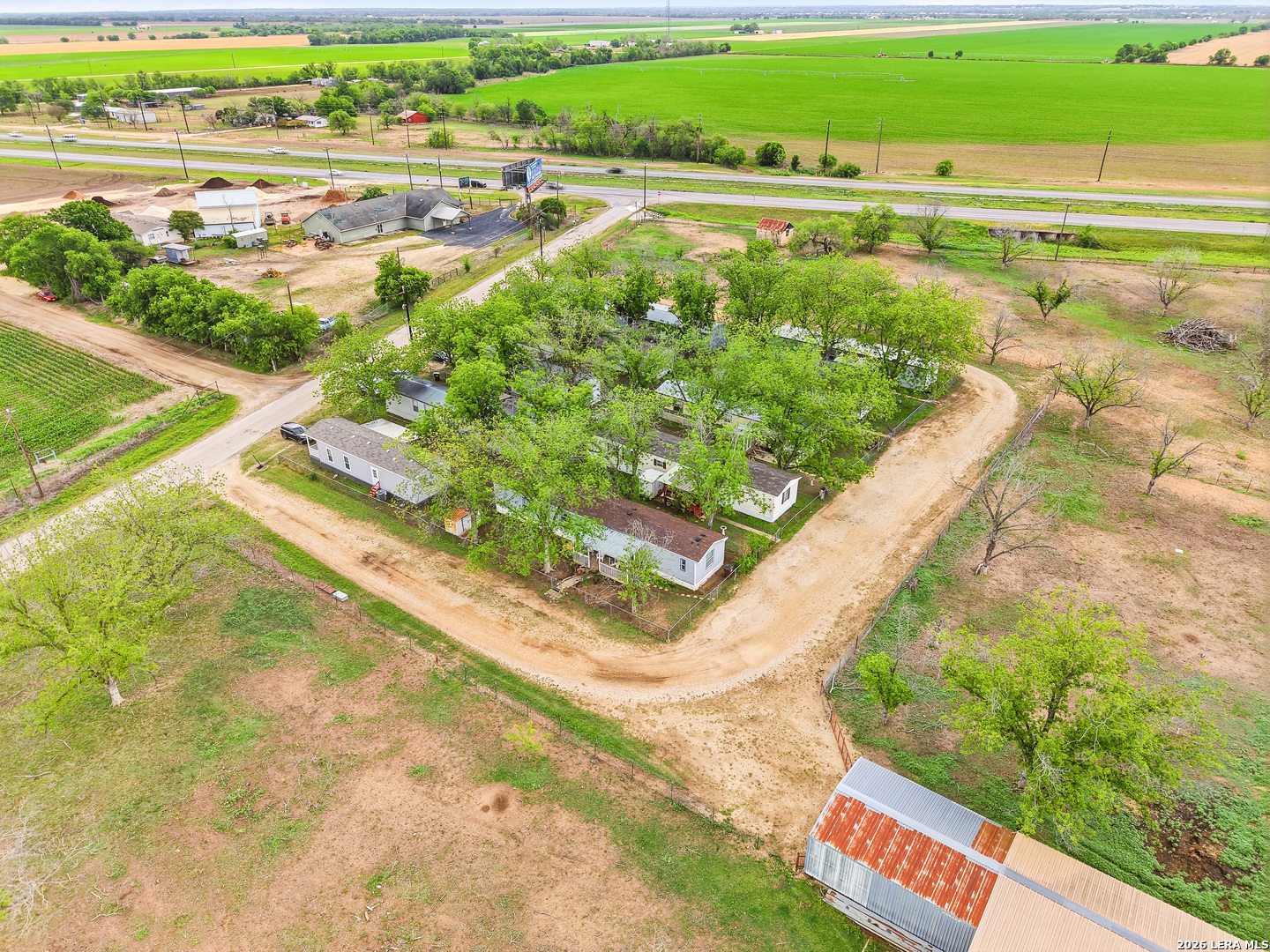 main property photo 15