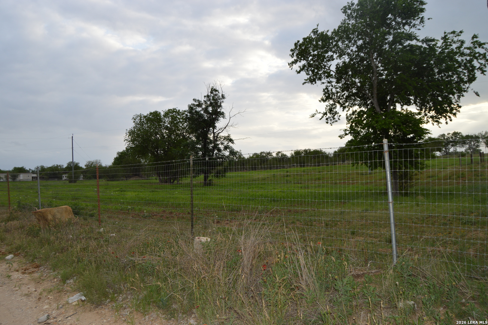 main property photo 16