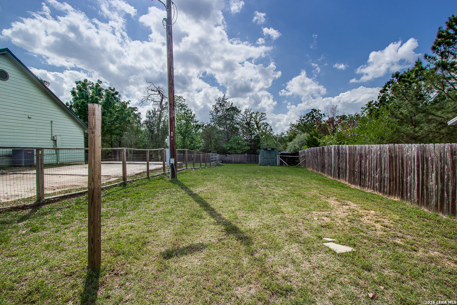 main property photo 23