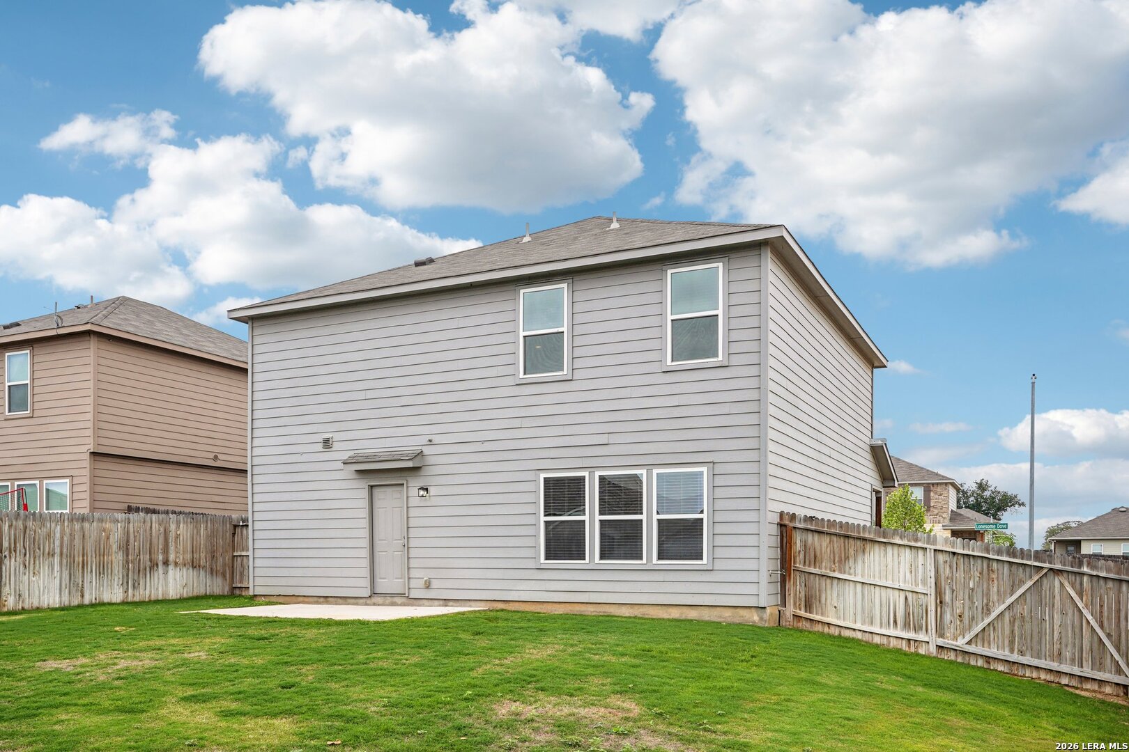 main property photo 43