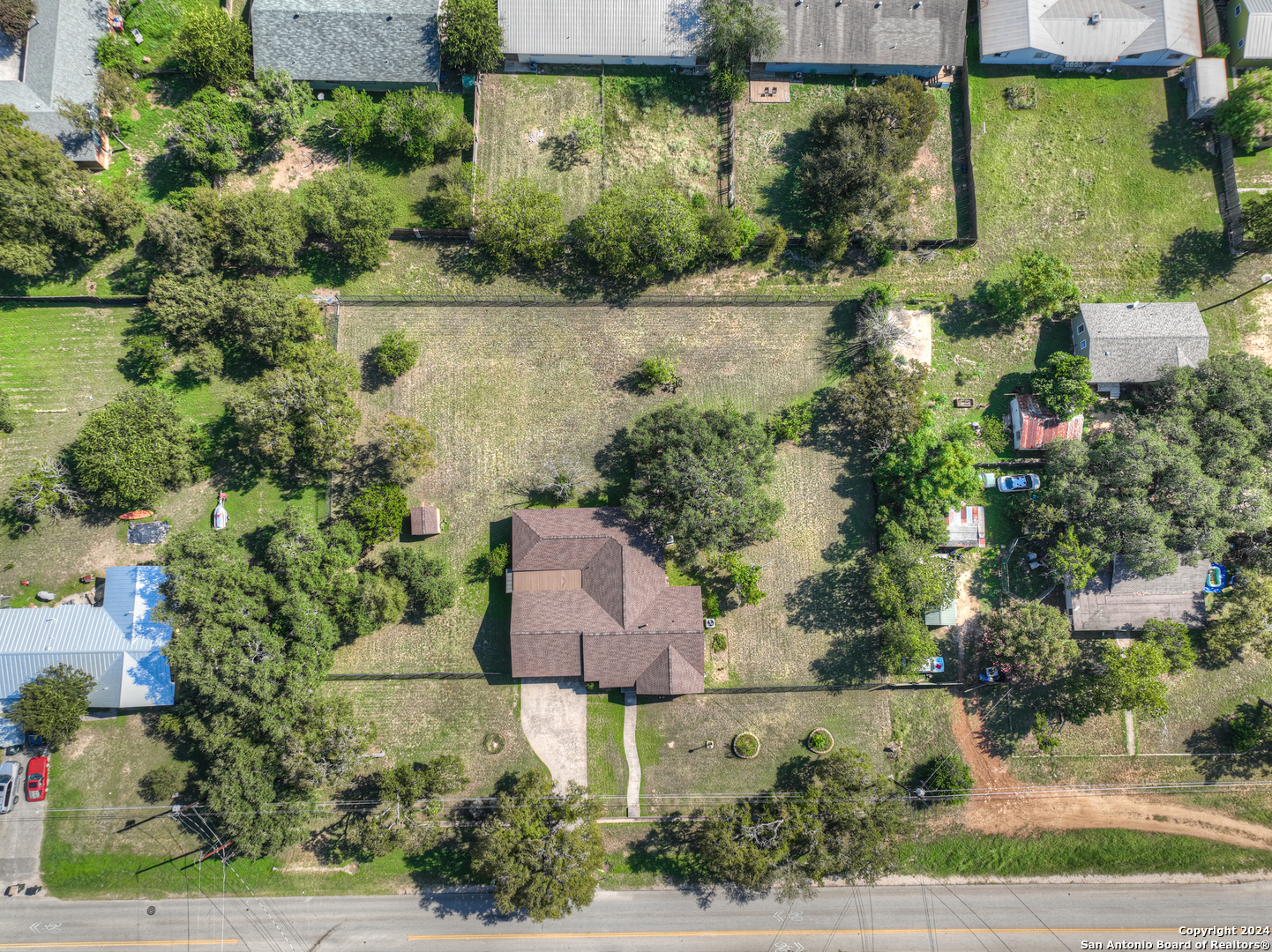main property photo 47