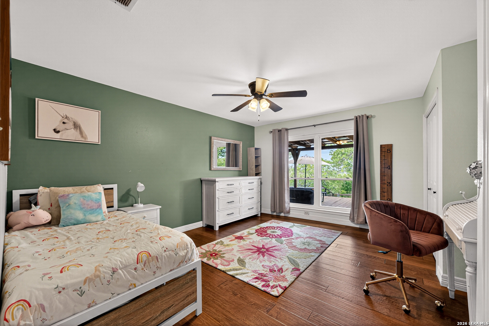 main property photo 22