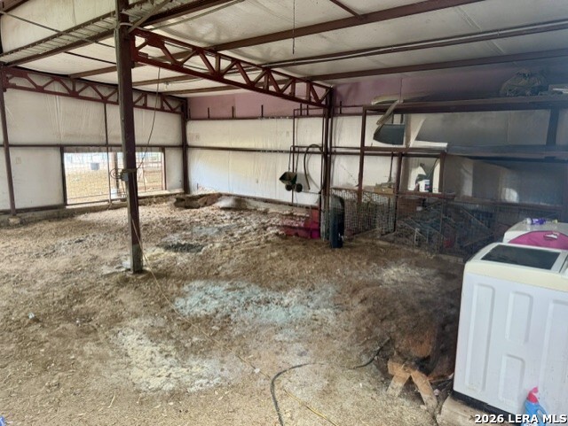 main property photo 9