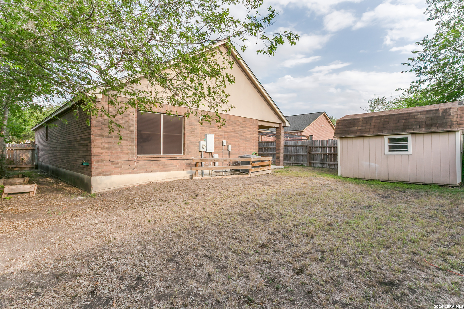property viewer photo 22