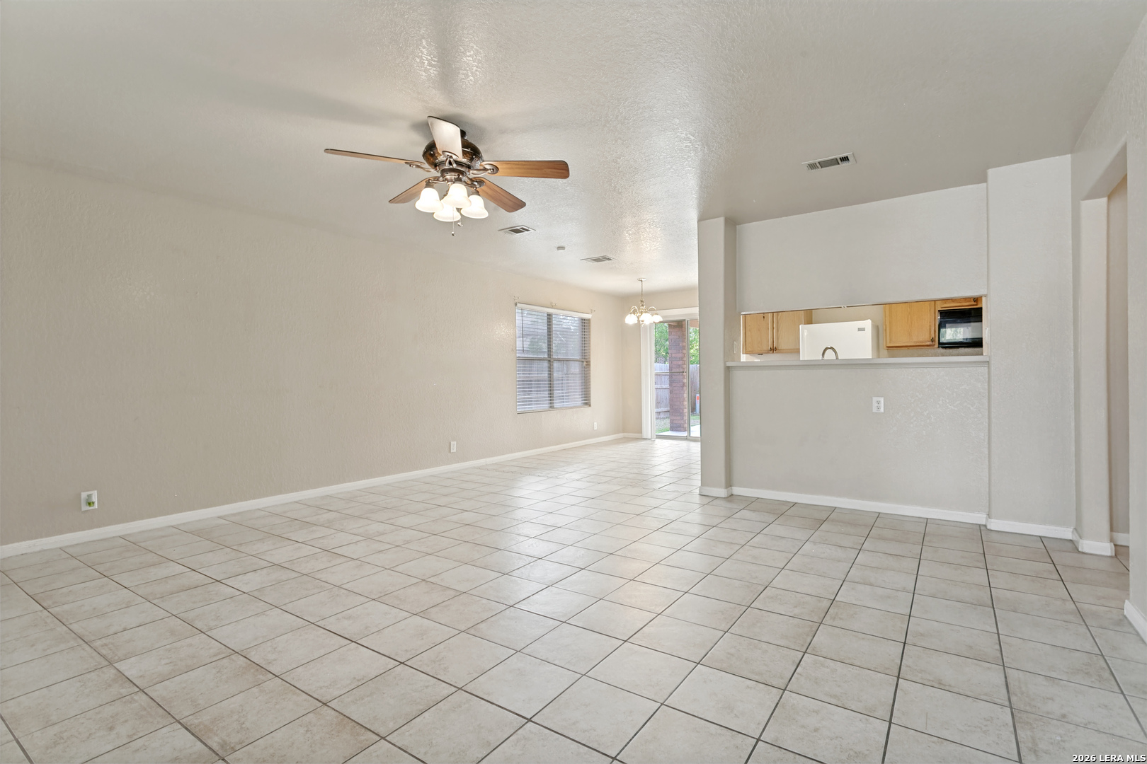 property viewer photo 3