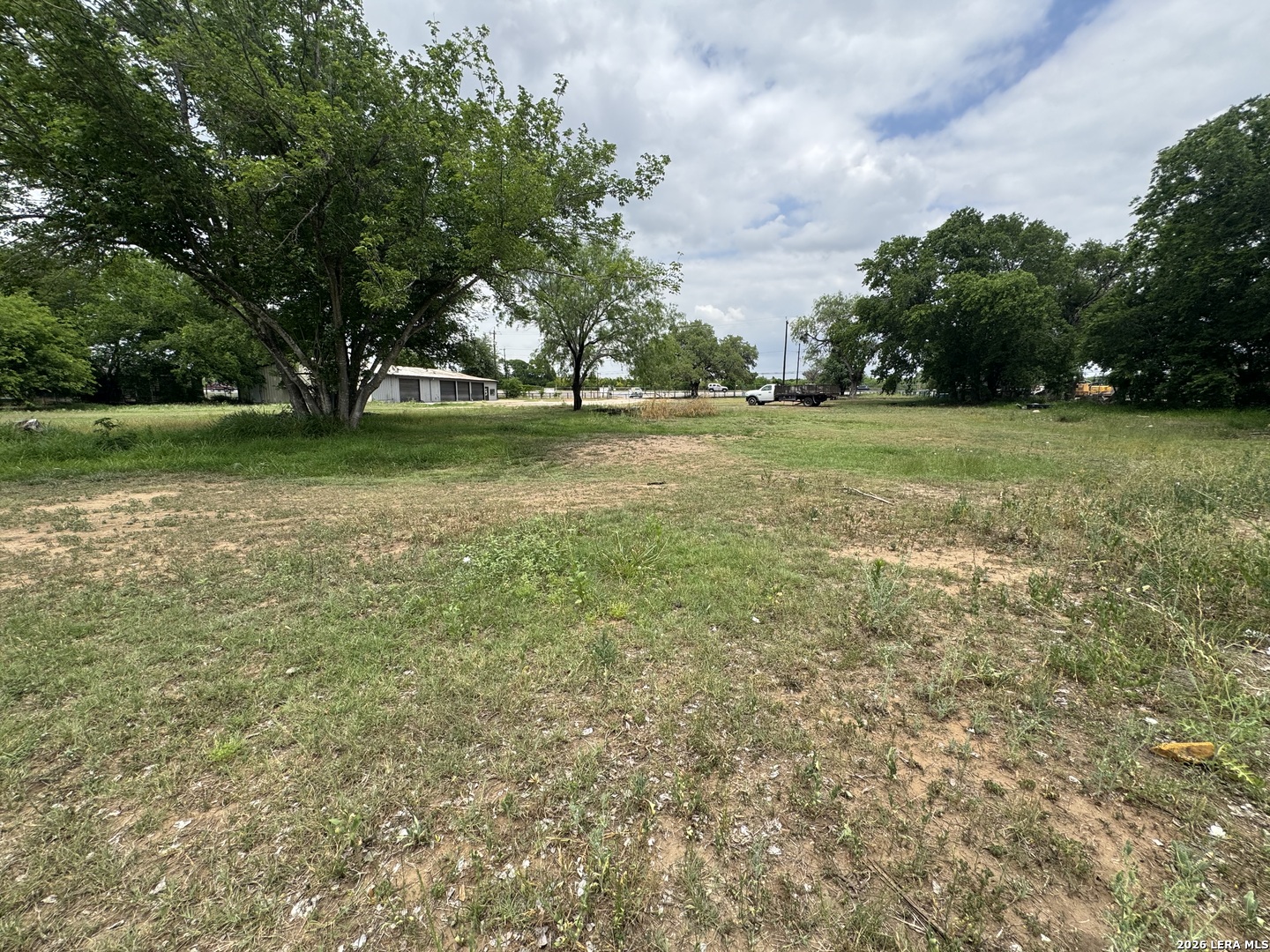 main property photo 15