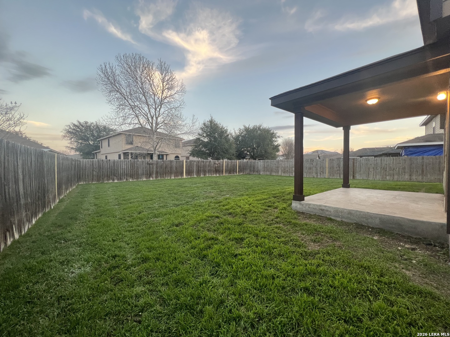 main property photo 25