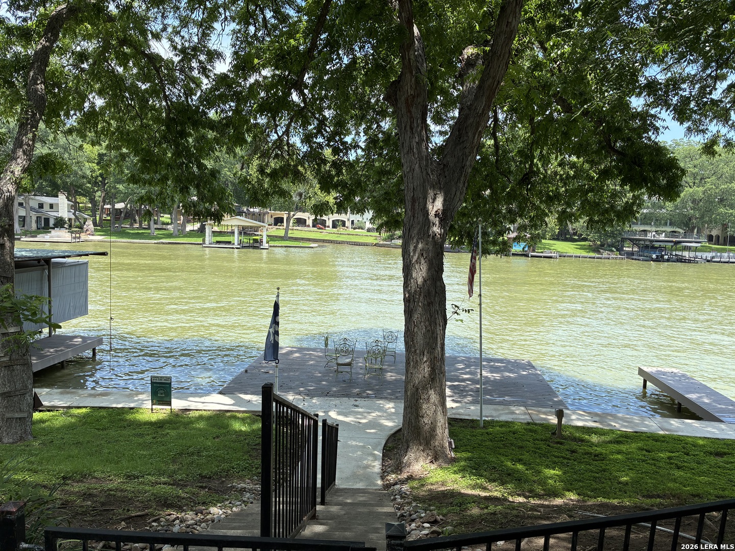 main property photo 36