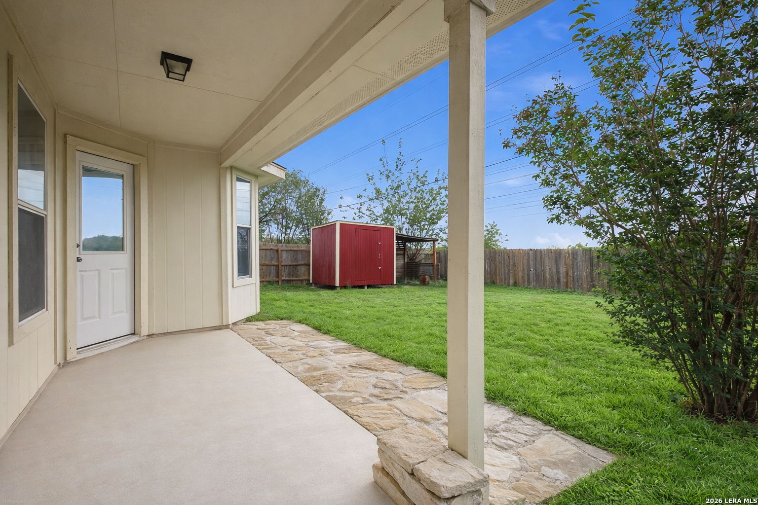 main property photo 20