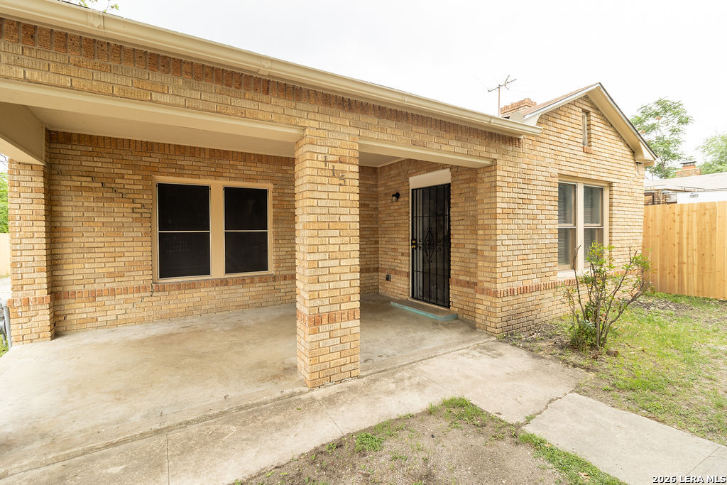 main property photo 10