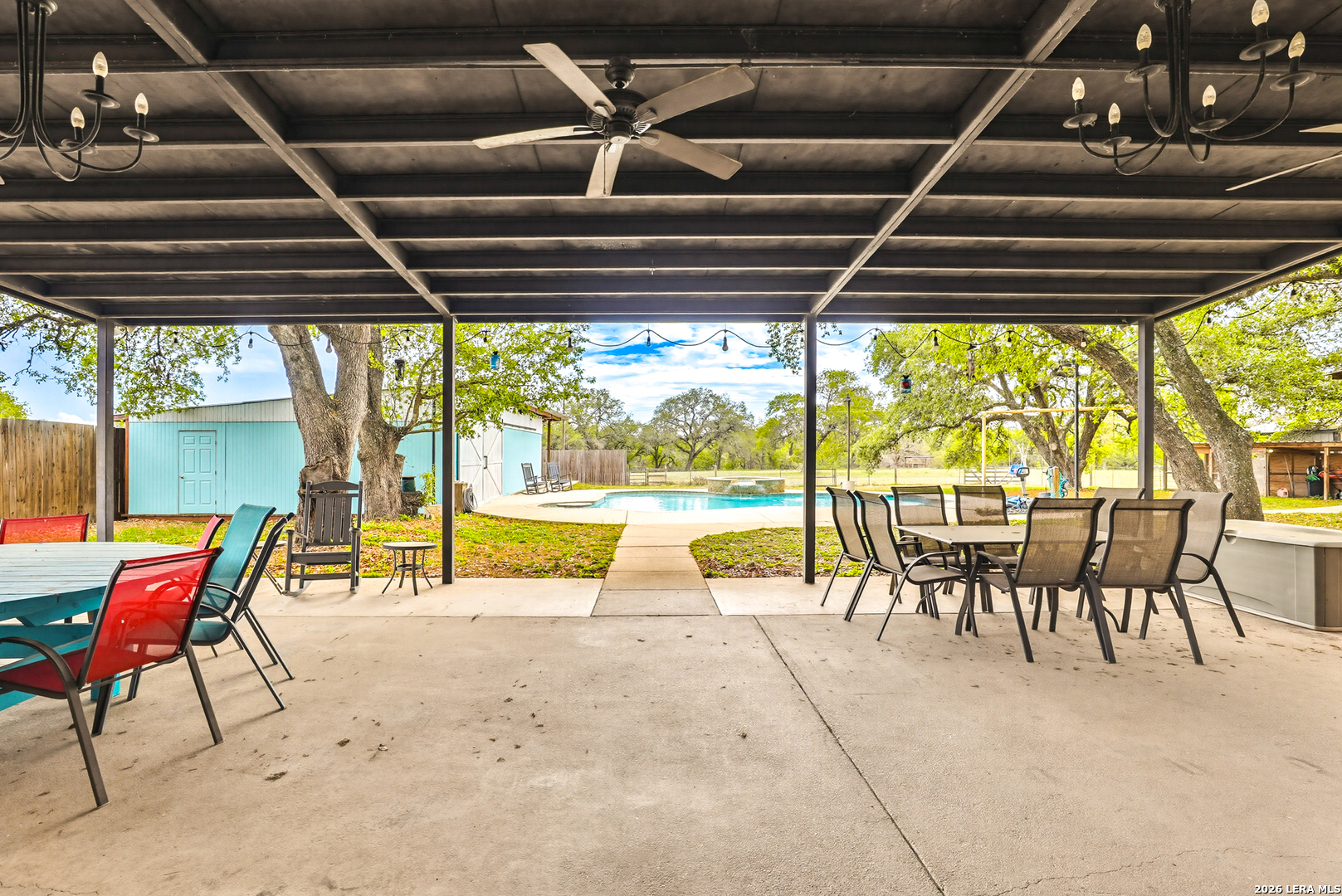 main property photo 36