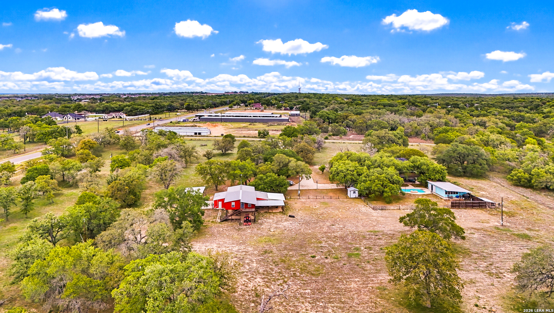 main property photo 6