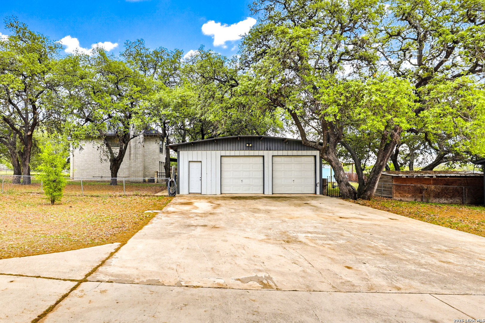 main property photo 60