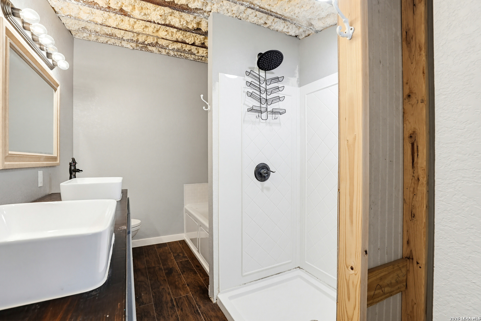 main property photo 76