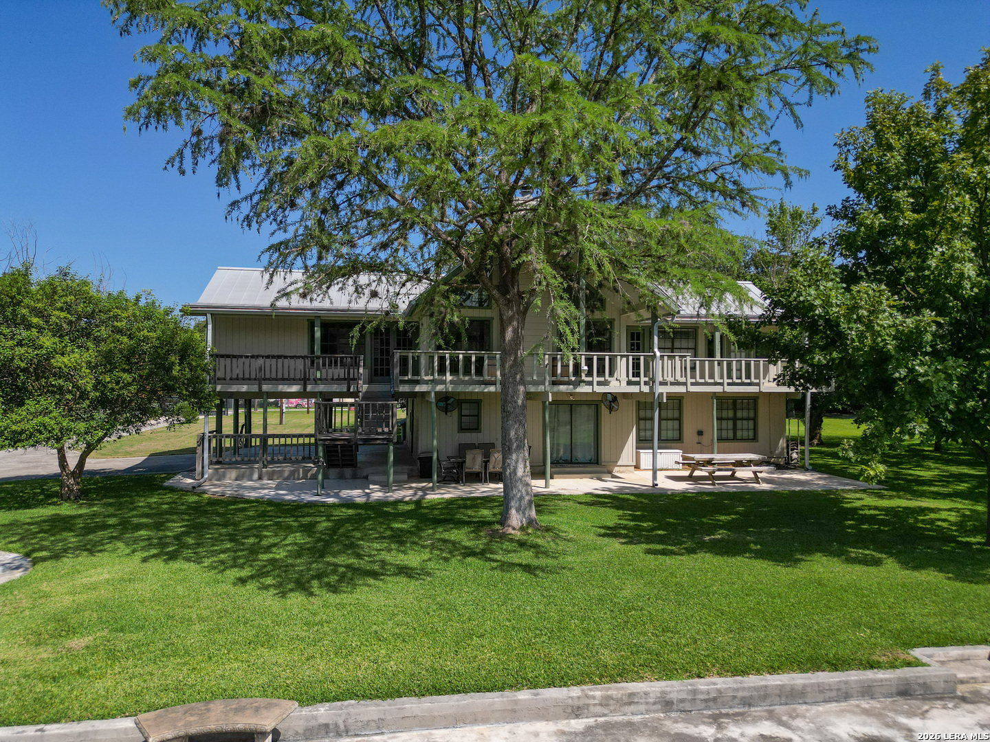 main property photo 72