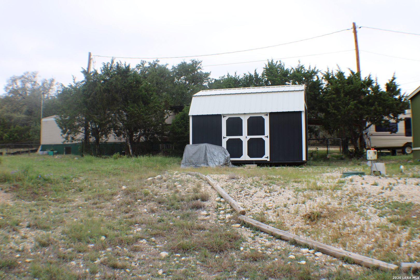 main property photo 16