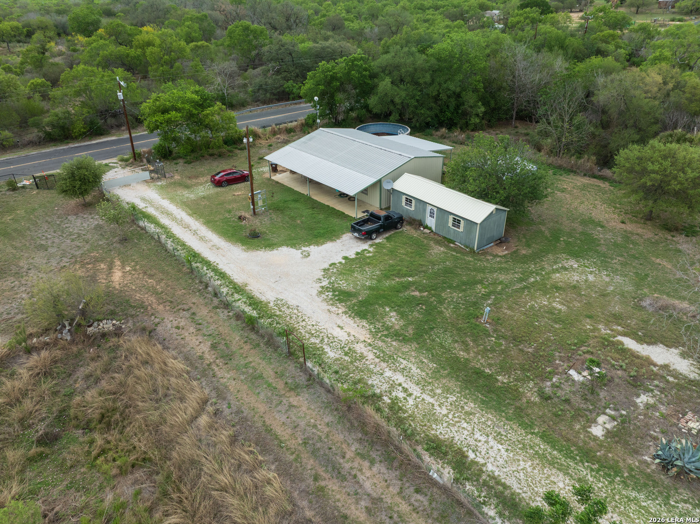 main property photo 7