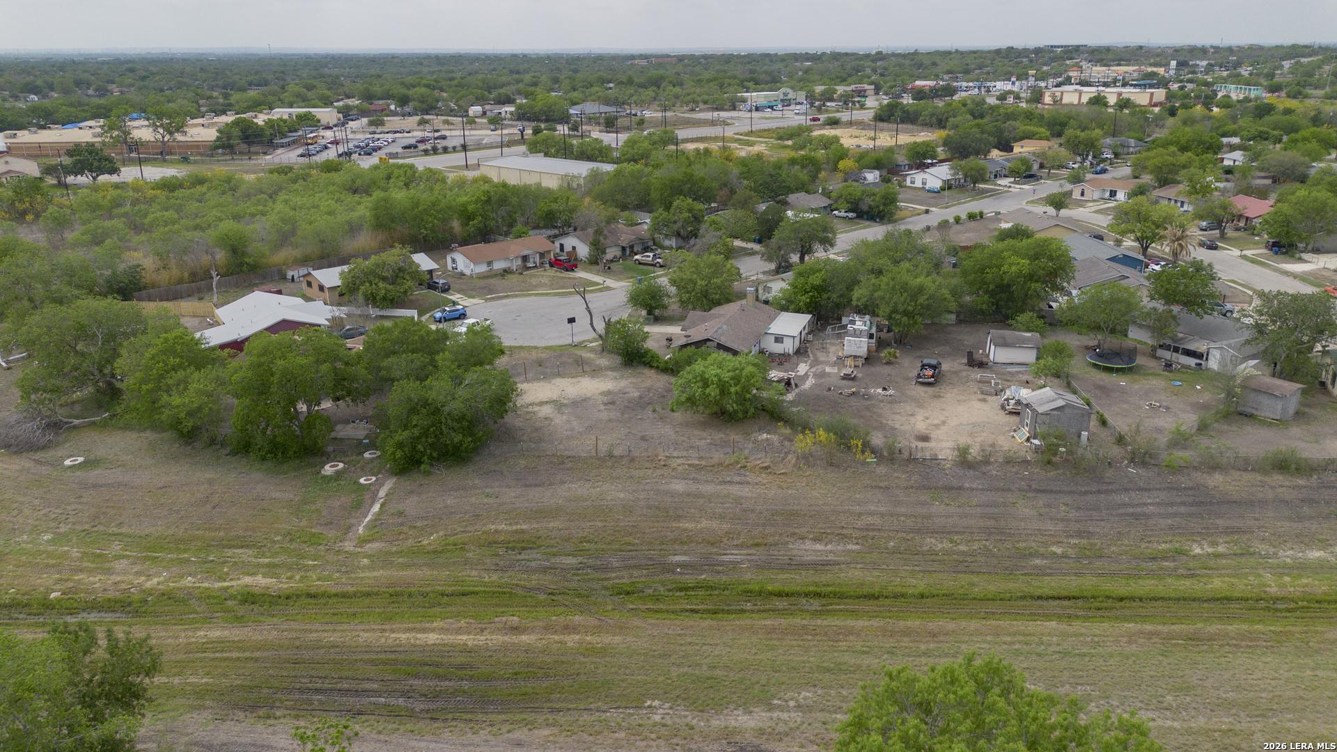 main property photo 10