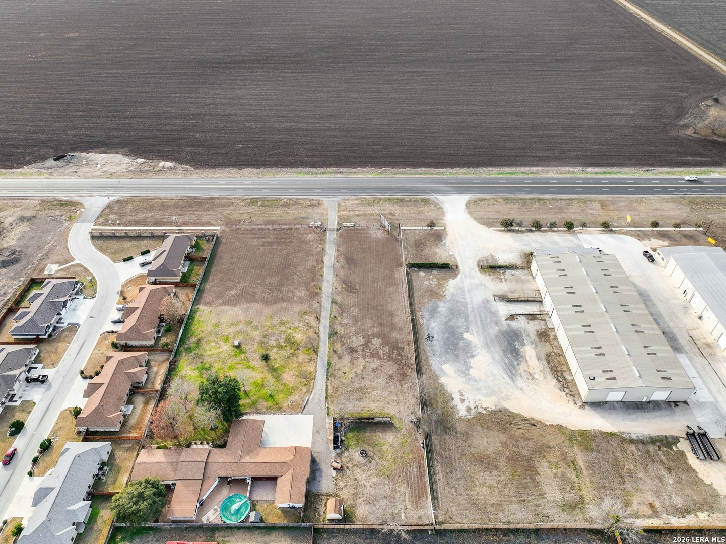 main property photo 14
