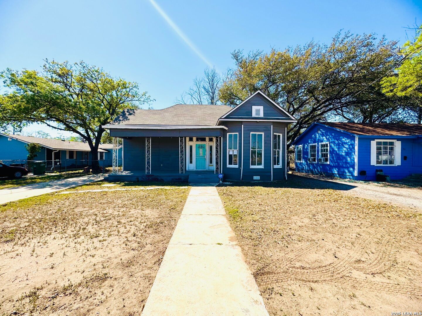 main property photo 9