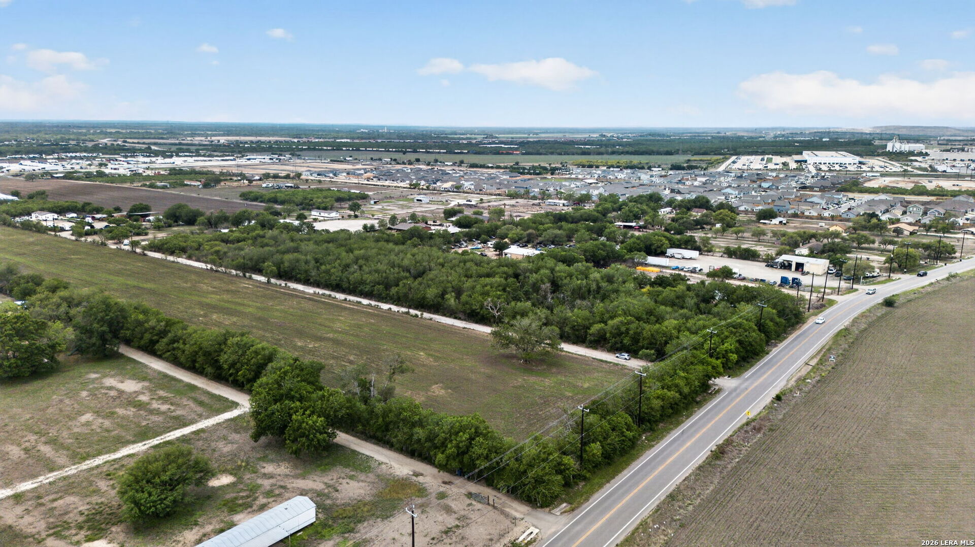 main property photo 5