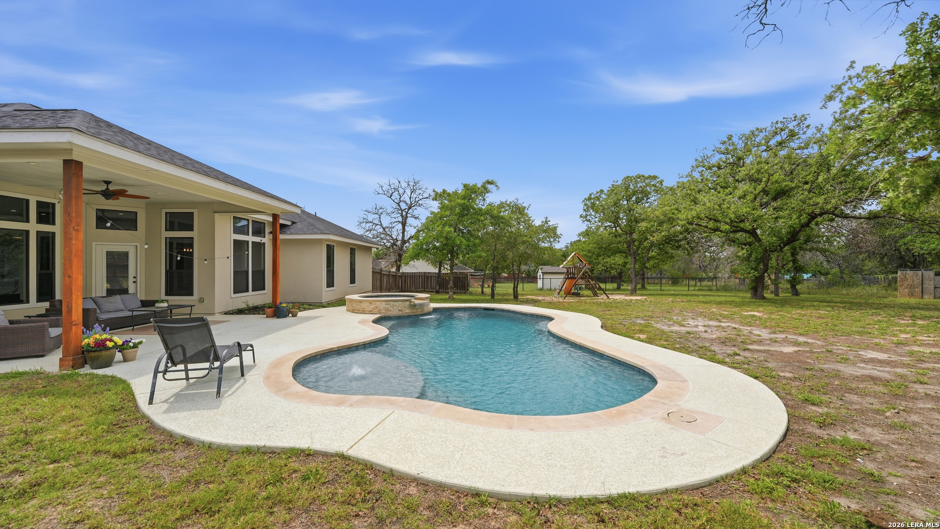 main property photo 48