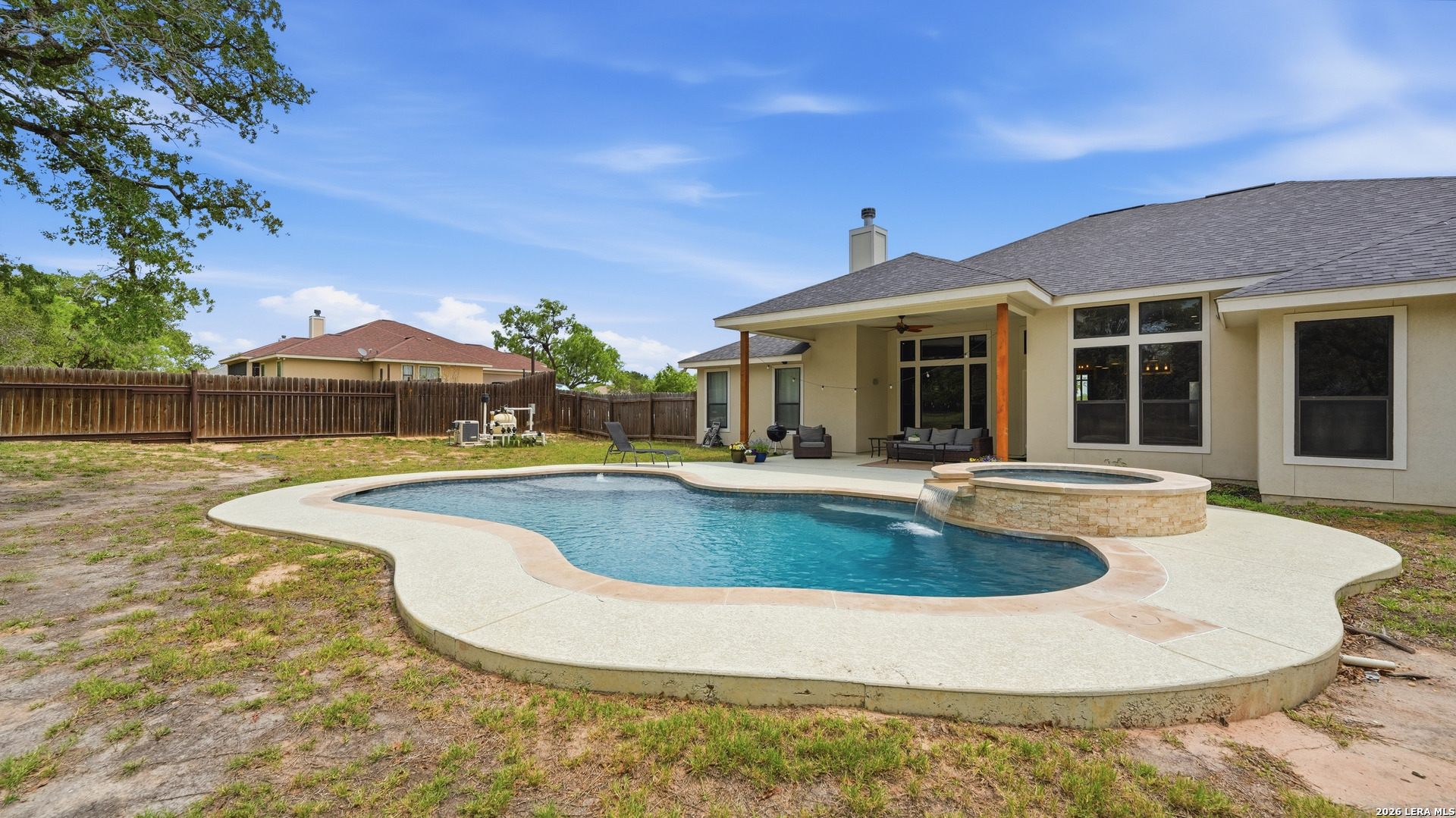 main property photo 51