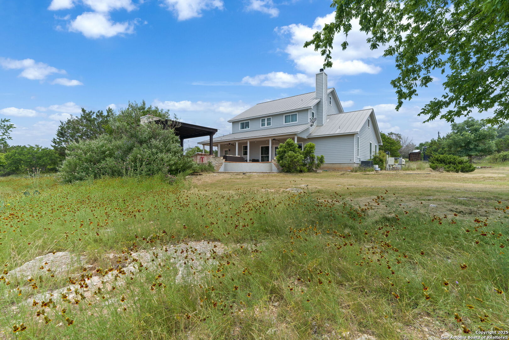 main property photo 33