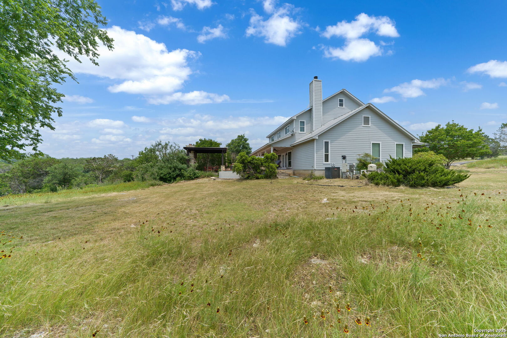 main property photo 34