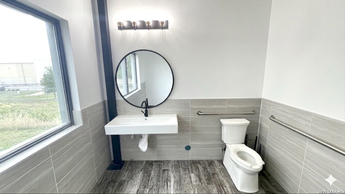 main property photo 53